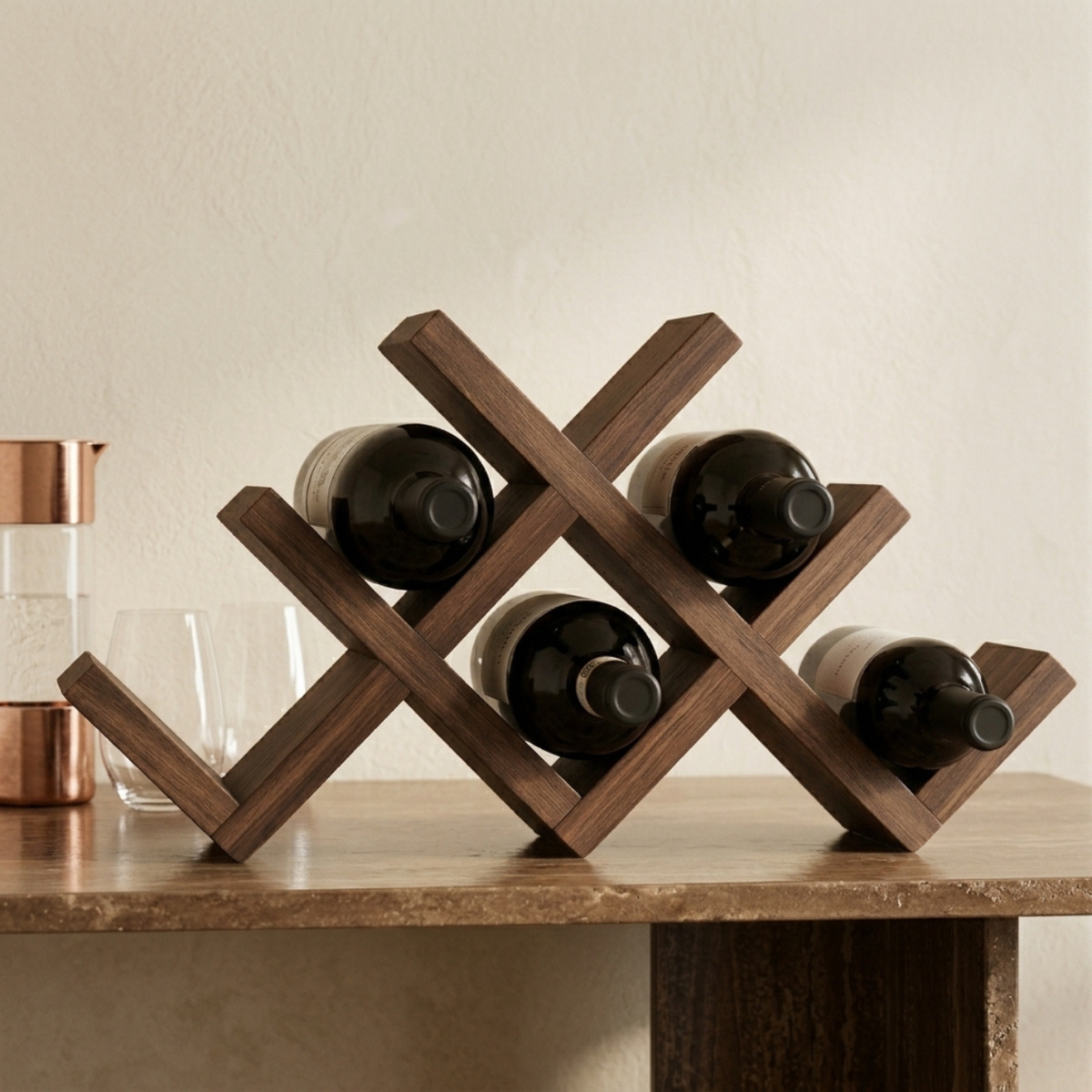 Vinea Walnut X – Klein Handgemaakt Wijnrek X-Design Van Walnoothout Voor Op De Kast